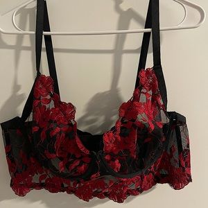 NWOT Torrid size 3 Bralette